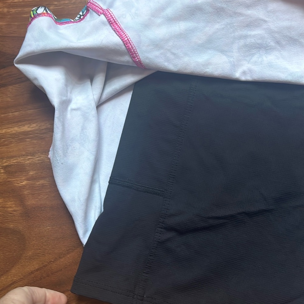 Dona Jo tennis 🎾 pickleball skort size 3 or XL - Picture 3 of 9